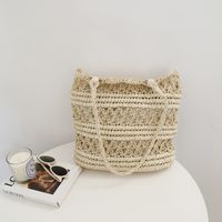 Women's Large Straw Solid Color Vacation Weave Square Zipper Straw Bag sku image 2