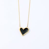 Stainless Steel 18K Gold Plated Simple Style Enamel Plating Heart Shape Resin Pendant Necklace sku image 1