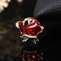 Romantisch Blume Legierung Inlay Künstliche Perlen Strasssteine Frau Broschen sku image 2