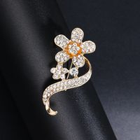 Elegante Hoja Flor Mariposa Aleación Enchapado Embutido Diamantes De Imitación Perla Mujeres Broches sku image 41