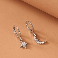 1 Pair Casual Star Moon Copper Inlay Zircon 18k Gold Plated Drop Earrings main image 5