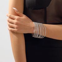 Punk Circle Alloy Women's Bangle main image 4