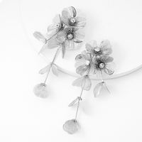 Wholesale Jewelry 1 Pair Elegant Flower Alloy Artificial Diamond Drop Earrings main image 2