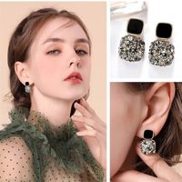 Wholesale Jewelry 1 Pair Modern Style Square Alloy Artificial Diamond Gold Plated Drop Earrings main image 1