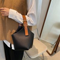 Women's Medium All Seasons Pu Leather Vintage Style Handbag main image 4