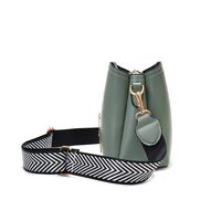Women's Pu Leather Solid Color Butterfly Elegant Square Zipper Shoulder Bag Crossbody Bag Square Bag main image 4