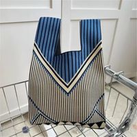 Women's Vintage Style Stripe Heart Shape Butterfly Knit Shopping Bags sku image 45