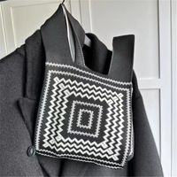 Women's Vintage Style Stripe Heart Shape Butterfly Knit Shopping Bags sku image 63