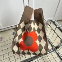 Women's Vintage Style Stripe Heart Shape Butterfly Knit Shopping Bags sku image 61