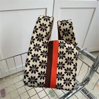 Women's Vintage Style Stripe Heart Shape Butterfly Knit Shopping Bags sku image 70