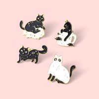Fashion Cat Alloy Inlaid Gold Unisex Brooches main image 1