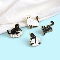 Fashion Cat Alloy Inlaid Gold Unisex Brooches main image 6