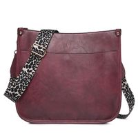 Mujeres Otoño Invierno Cuero Sintético Color Sólido Moda Cuadrado Cremallera Bolsa De Hombro Bolsa De Mensajero main image 5