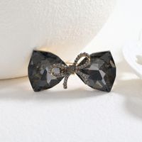 Retro Bow Knot Alloy Plating Artificial Rhinestones Women's Brooches sku image 1