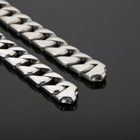 1 Piece Simple Style Solid Color Titanium Steel Men's Bracelets main image 2