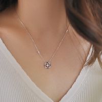 1 Piece Simple Style Infinity Flower Sterling Silver Plating Hollow Out Inlay Pearl Zircon Necklace main image 2