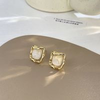 Wholesale Jewelry 1 Pair Elegant Geometric Alloy Resin Ear Studs sku image 1