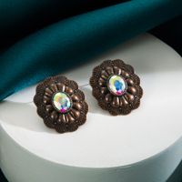 Glam Baroque Style Flower Alloy Plating Inlay Glass Silver Plated Women's Ear Studs main image 5