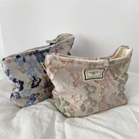 Women's All Seasons Canvas Corduroy Flower Vintage Style Square Zipper Cosmetic Bag main image 5