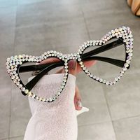 Cute Heart Shape Resin Special-shaped Mirror Diamond Frameless Women's Sunglasses main image 4