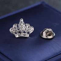 Classic Style Crown Alloy Inlay Rhinestones Women's Brooches main image 1
