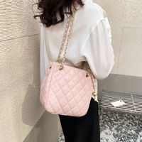 Women's All Seasons Pu Leather Solid Color Classic Style Square Zipper Shoulder Bag main image 4
