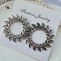Wholesale Jewelry 1 Pair Vintage Style Leaves Alloy Gold Plated Silver Plated Ear Studs main image 4