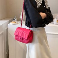 Women's Pu Leather Solid Color Classic Style Square Flip Cover Lock Clasp Crossbody Bag main image 4
