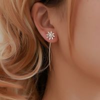 1 Pair Simple Style Flower Copper Plating 14k Gold Plated Ear Line main image 1