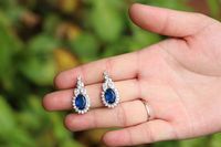 1 Pair Luxurious Oval Copper Inlay Zircon Drop Earrings main image 2