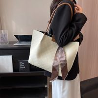 Women's All Seasons Pu Leather Solid Color Basic Ribbon Square Magnetic Buckle Tote Bag main image 4