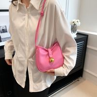 Women's All Seasons Pu Leather Solid Color Basic Dumpling Shape Buckle Shoulder Bag main image 6