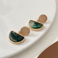 Wholesale Jewelry 1 Pair Fashion Sector Alloy Resin 14k Gold Plated Drop Earrings main image 3