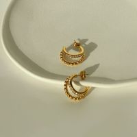 1 Paire Sucré Forme C Placage Incruster Acier Au Titane Zircon Plaqué Or 18k Des Boucles D'oreilles main image 4