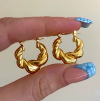 1 Paar Einfacher Stil Twist Titan Stahl Überzug 18 Karat Vergoldet Reif Ohrringe main image 4