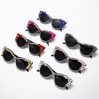 Luxurious Geometric Pc Cat Eye Diamond Full Frame Women's Sunglasses main image 6