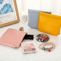 Women's All Seasons Pu Leather Solid Color Simple Style Square Cosmetic Bag main image 3