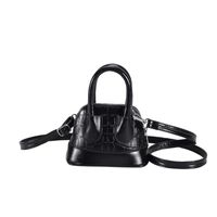 Women's All Seasons Pu Leather Solid Color Vintage Style Square Zipper Handbag sku image 4