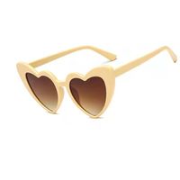Casual Retro Heart Shape Ac Special-shaped Mirror Full Frame Women's Sunglasses main image 2