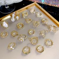 Elegant Geometrisch Legierung Kupfer Inlay Künstliche Perlen Strasssteine 14 Karat Vergoldet Offener Ring main image 1