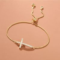 Casual Cruzar Aleación Embutido Circón Mujeres Pulsera main image 2