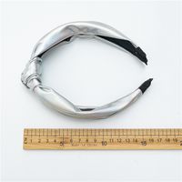 Retro Gradient Color Solid Color Bright Leather Cloth Hair Band main image 2