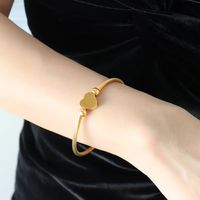 Großhandel Elegant Herzform Titan Stahl 18 Karat Vergoldet Ringe Armbänder sku image 4
