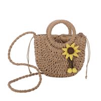 Femmes Moyen Paille Fleur Style Classique Rond Chaîne De Caractères Sac Bandoulière sku image 2