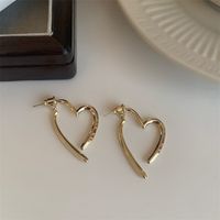1 Pair Simple Style Heart Shape Copper Plating Ear Studs sku image 1
