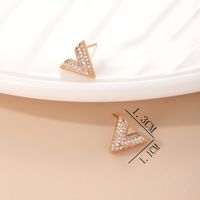 1 Pair Lady Shiny V Shape Plating Inlay Copper Artificial Gemstones Gold Plated Silver Plated Ear Studs main image 4