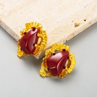 Wholesale Jewelry 1 Pair Baroque Style Irregular Alloy Resin Gold Plated Ear Studs main image 5