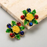 Wholesale Jewelry 1 Pair Baroque Style Flower Alloy Resin Gold Plated Ear Studs main image 5