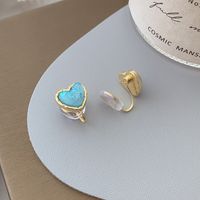 Wholesale Jewelry 1 Pair Sweet Heart Shape Alloy Resin Ear Clips sku image 2
