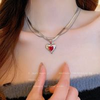 Retro Star Heart Shape Flower Beaded Alloy Inlay Rhinestones Women's Necklace main image 4